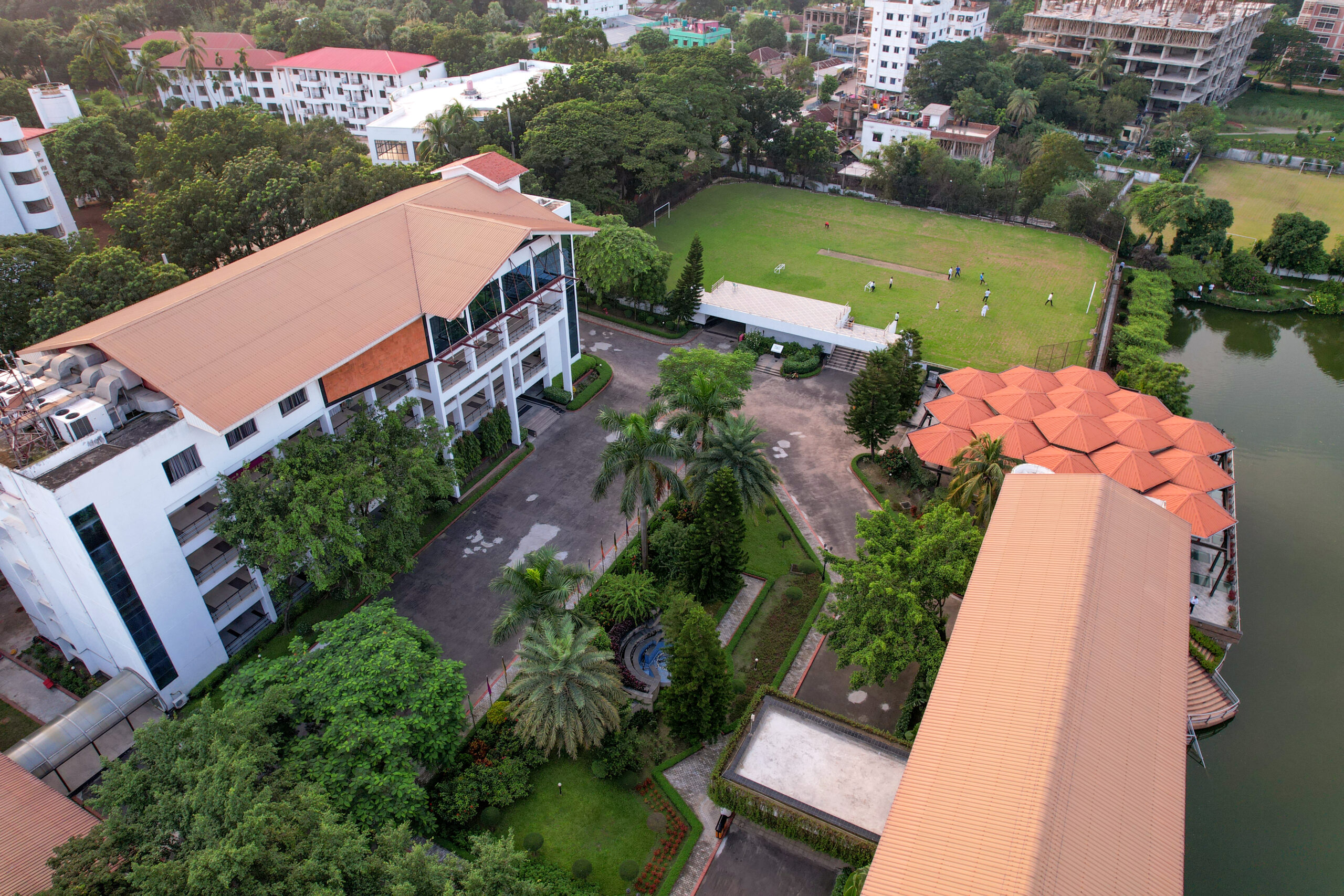A five-day residential HCI learning program.